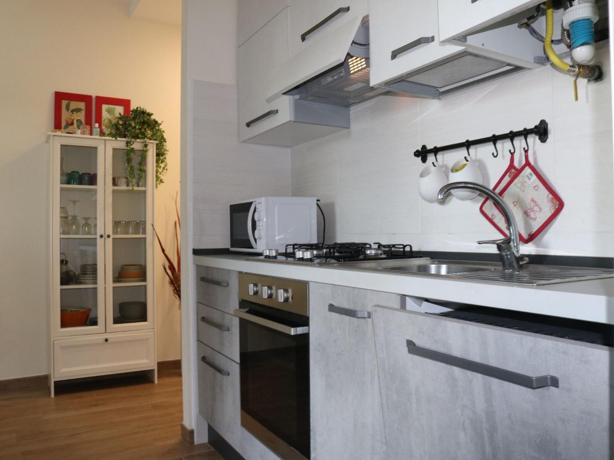 Enticing Holiday Home In Lazise With Swimming Pool Luaran gambar