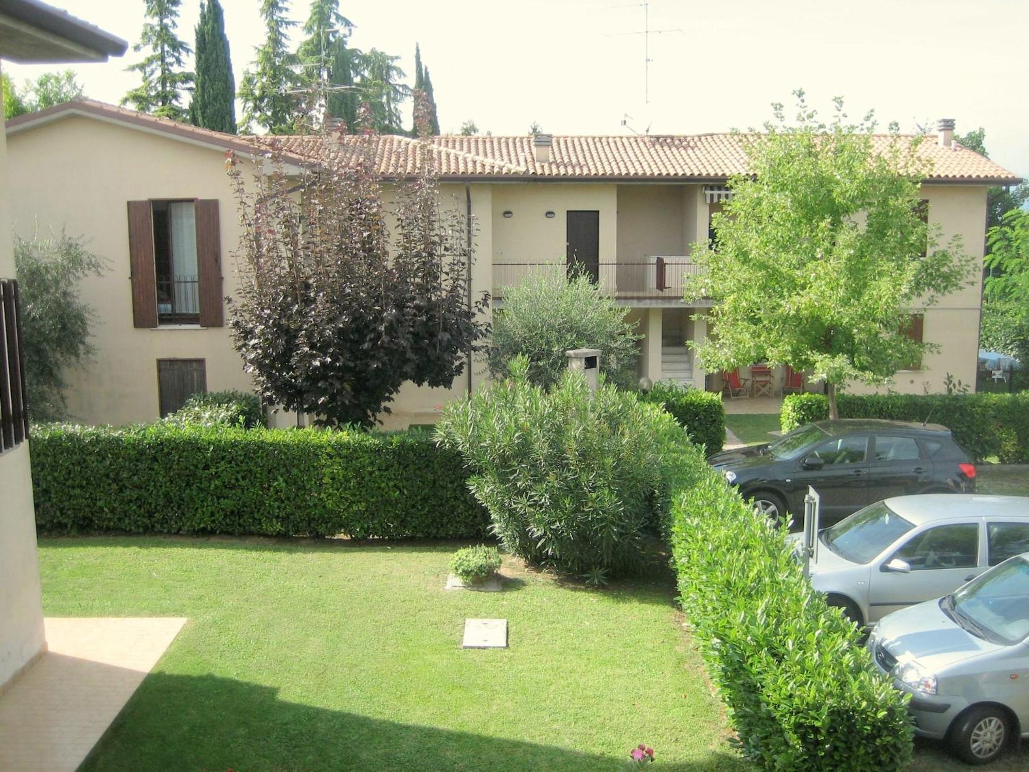 Enticing Holiday Home In Lazise With Swimming Pool Luaran gambar