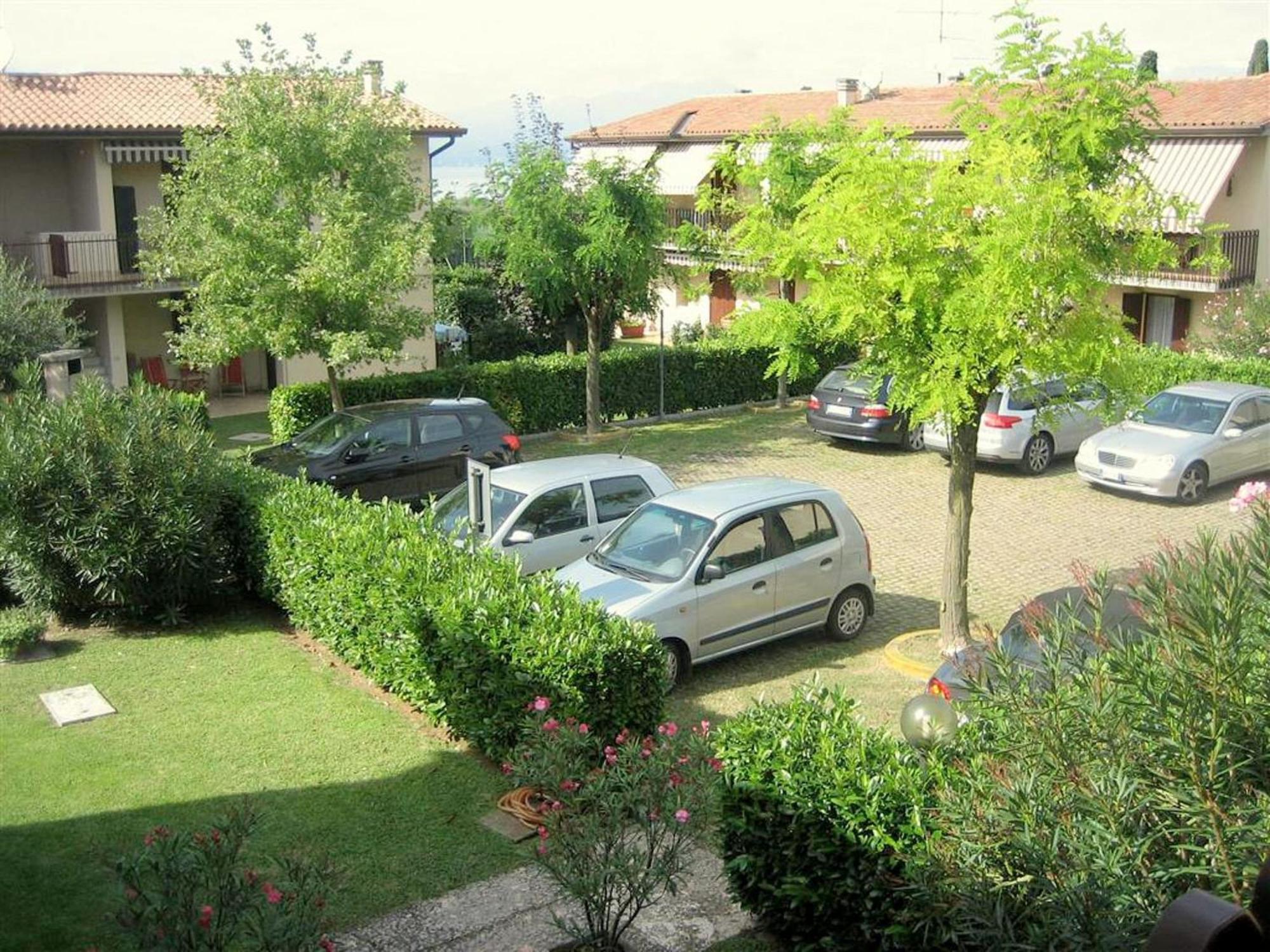 Enticing Holiday Home In Lazise With Swimming Pool Luaran gambar