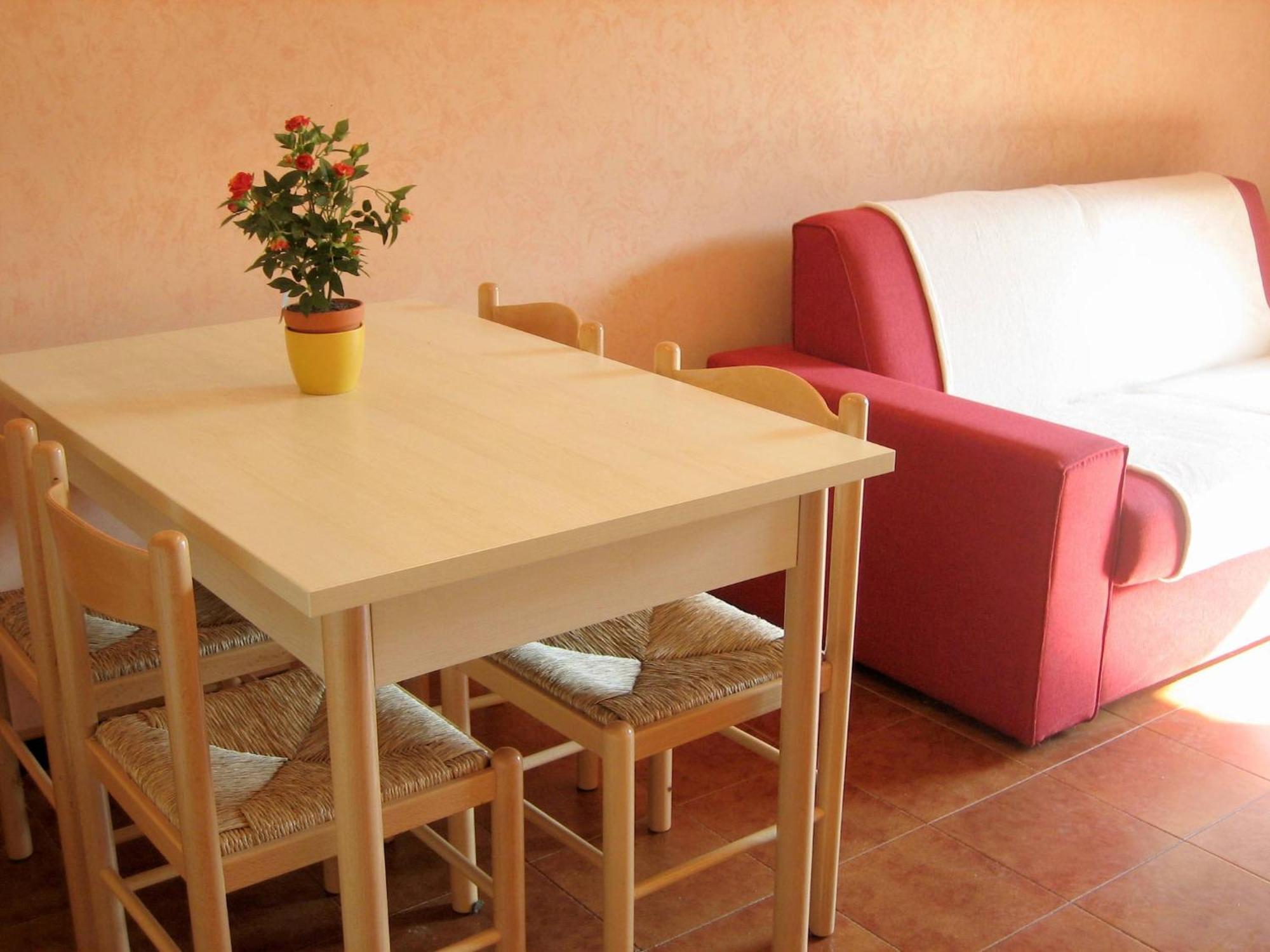 Enticing Holiday Home In Lazise With Swimming Pool Luaran gambar